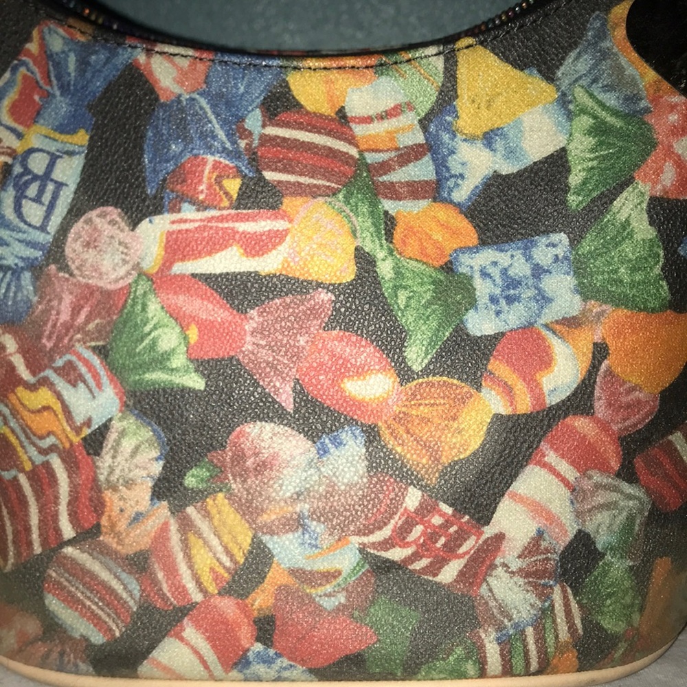 Purse - Picture 2 of 4